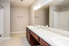 212 Dormont Dr Ne, Huntsville, Al 35810 in Huntsville, AL (Photo 6 of 7)