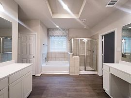 Beautiful 4 Bedroom 3 Bath Home For Rent  in Katy, TX (Photo 5 of 9)