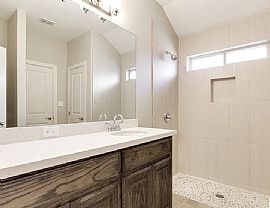 Beautiful 3 Bedroom 2 Bath Home For Rent  in Brownsville, TX (Photo 6 of 7)