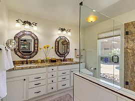 15213 N 51st Pl, Scottsdale, Az 85254 in Scottsdale, AZ (Photo 8 of 12)