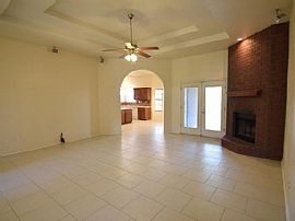 Beautiful 3 Bedroom 2 Bath Home For Rent  in Killeen, TX (Photo 2 of 6)