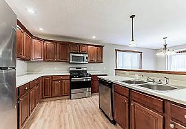 1070 Rudy Dr, Roberts, Wi 54023 in Roberts, WI (Photo 5 of 9)