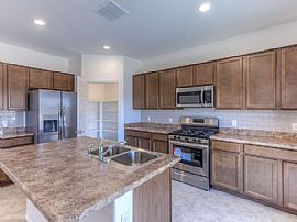 6287 S Deer Park Ln, Tucson, Az 85706 in Tucson, AZ (Photo 5 of 12)