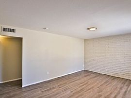 1947 E Greenway Dr, Tempe, Az 85282 in Tempe, AZ (Photo 2 of 12)