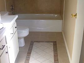 20420 N 14th Ave, Phoenix, Az 85027 in Phoenix, AZ (Photo 1 of 8)