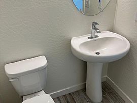 15956 N 74th Ln, Peoria, Az 85382 in Peoria, AZ (Photo 5 of 12)