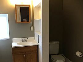 Charming 4 Bedroom Home  in Cincinnati, OH (Photo 6 of 7)