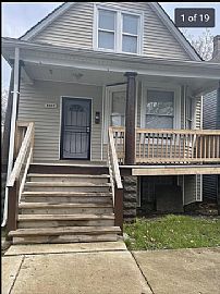 8003 S Marquette Ave, Chicago, Il 60617 Gorgeous Home in Chicago, IL