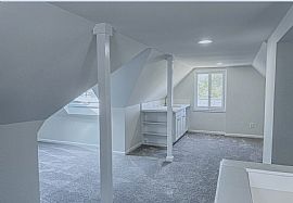 1106 E Denny Way, Seattle, Wa 98122 : Stunning House in Seattle, WA (Photo 10 of 11)