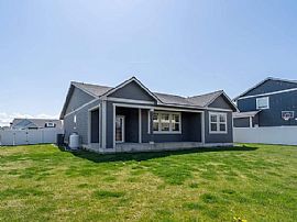 1522 W Bonneville St, Moses Lake, Wa 98837 : Awesome House in Moses Lake, WA (Photo 2 of 12)