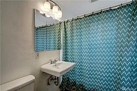 2103 N 193rd St, Shoreline, Wa 98133 : Excellent House in Shoreline, WA (Photo 10 of 12)