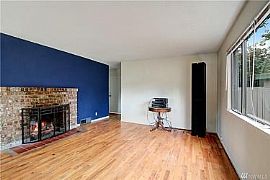 2103 N 193rd St, Shoreline, Wa 98133 : Excellent House in Shoreline, WA (Photo 4 of 12)