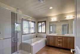 11503 Se 301st Ct, Auburn, Wa 98092 : Peaceful House  in Auburn, WA (Photo 6 of 7)