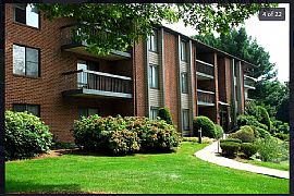 8 Old Stone Way, Weymouth, Ma 02189 Gorgeous Home in East Weymouth, MA (Photo 2 of 12)