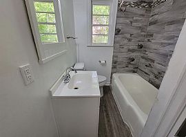 3563 Pelzer Ave, Montgomery, Al 36109 in Montgomery, AL (Photo 8 of 12)