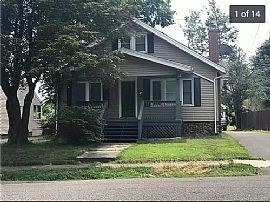 29 Foxon Pl, New Britain, Ct 06053 Beautiful Home in New Britain, CT