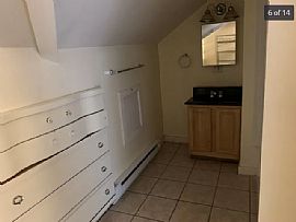 29 Foxon Pl, New Britain, Ct 06053 Beautiful Home in New Britain, CT (Photo 6 of 12)