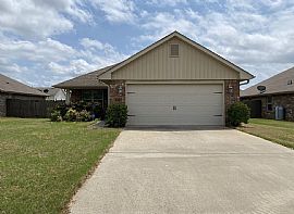 111 Middlewich Dr, Madison, Al 35756 in Madison, AL (Photo 2 of 12)