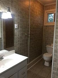 813 W 4th St, Williamstown, Wv 26187 . Lovely House in Williamstown, WV (Photo 4 of 6)