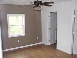 112 Sturm St, Clarksburg, Wv 26301 . Perfect House For Rent in Clarksburg, WV (Photo 7 of 10)