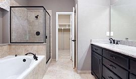 Gorgeous and Spacious 4 Bedroom 2.5 Bath Home For Rent  in Plano, TX (Photo 5 of 9)