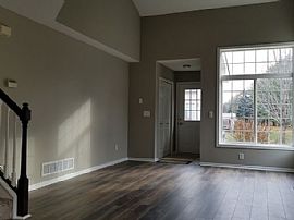 544 Spruce Dr, Hudson, Wi 54016 : House Available For Rent  in Hudson, WI (Photo 3 of 11)