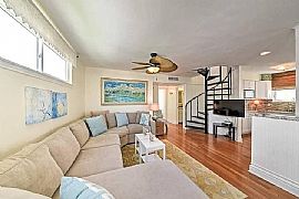 Beautiful 3 Bedroom 2 Bath Home For Rent in Galveston, TX