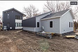 2221 Wabash St, Detroit, Mi 48216 Adorable Home in Detroit, MI (Photo 2 of 12)