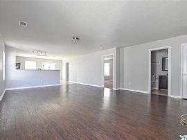 267 Bermuda Lakes Dr, Meridianville, Al 35759 . For Rent in Meridianville, AL (Photo 5 of 12)