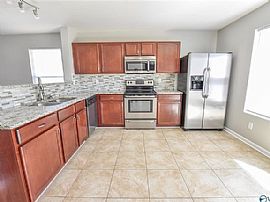 267 Bermuda Lakes Dr, Meridianville, Al 35759 . For Rent in Meridianville, AL (Photo 6 of 12)