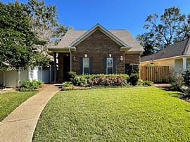 119 Kensington Ct, Fairhope, Al 36532 . Available Nice House in Fairhope, AL