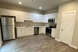 10905 Woodland Dr, Mc Calla, Al 35111    Spacious House For Rent in Mc Calla, AL (Photo 9 of 11)