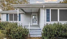 402 25th St E, Tuscaloosa, Al 35401 . Stunning House For Rent in Tuscaloosa, AL (Photo 2 of 12)