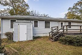 402 25th St E, Tuscaloosa, Al 35401 . Stunning House For Rent in Tuscaloosa, AL (Photo 4 of 12)