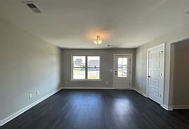 35 Moonlight Ln, Talladega, Al 35160 . Gorgeous House For Rent in Talladega, AL (Photo 3 of 9)