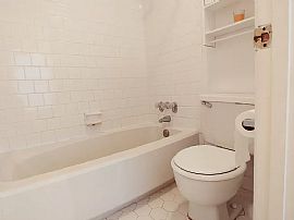 2134 Rexford Rd, Montgomery, Al 36116 in Montgomery, AL (Photo 6 of 11)