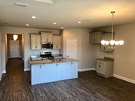 31768 Kestrel Loop, Daphne, Al 36527 in Spanish Fort, AL (Photo 2 of 12)