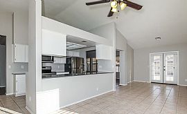 5215 W Diana Ave, Glendale, Az 85302 in Glendale, AZ (Photo 8 of 8)