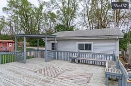 1003 N Morris Ave, Bloomington, Il 61701 Beautiful Home in Bloomington, IL (Photo 12 of 12)