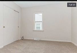 1003 N Morris Ave, Bloomington, Il 61701 Beautiful Home in Bloomington, IL (Photo 6 of 12)