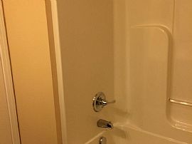 2709 Kiwanis Ct For Rent! Call Or Text (989) 572-2152. 750/mo in Bowling Green, KY (Photo 9 of 9)