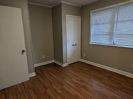 1010 Duke Ave For Rent! Call Or Text (989) 572-2152. 750/mo in Columbia, SC (Photo 5 of 9)