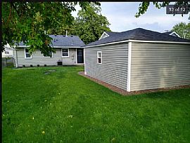 1905 Leitch Rd, Ferndale, Mi 48220 Beautiful Home in Ferndale, MI (Photo 10 of 10)