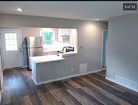 1905 Leitch Rd, Ferndale, Mi 48220 Beautiful Home in Ferndale, MI (Photo 5 of 10)