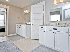 1742 S 39th Pl, Rogers, Ar 72758 . Nice House in Rogers, AR (Photo 6 of 8)