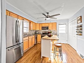 3bed 2bath  in Charlotte, NC (Photo 5 of 8)