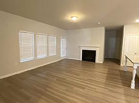 3bed 2bath  in Wendell, NC (Photo 3 of 11)