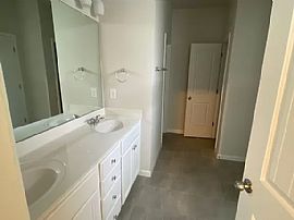 3bed 2bath  in Wendell, NC (Photo 8 of 11)