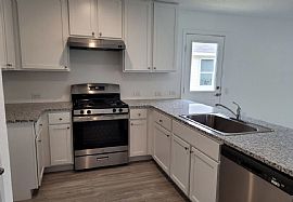 Brand New Home in Mission Del Lago in San Antonio, TX (Photo 4 of 10)