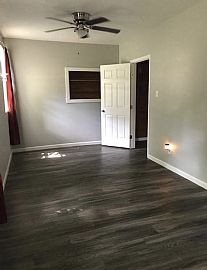 Newly Rehabbed 4 Bedroom in Hondo, TX (Photo 10 of 12)
